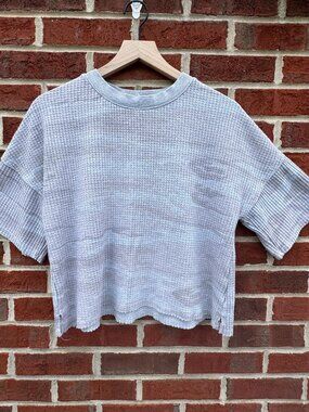 Z Supply Cropped Waffle Knit Tee Small Gray Camo Short Sleeve Cozy Casual